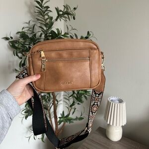 Telena cross body purse
